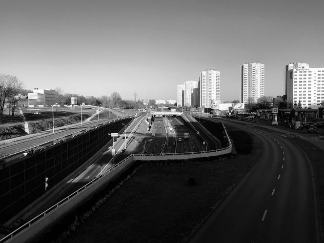 Katowice w czasie pandemii. Wyjątkowe zdjęcia studenta UŚ. Koronawirus na Śląsku 