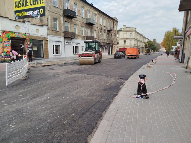 Na ul. Floriańskiej w Siedlcach powstaje nowe rondo ósemkowe i nowa nawierzchnia
