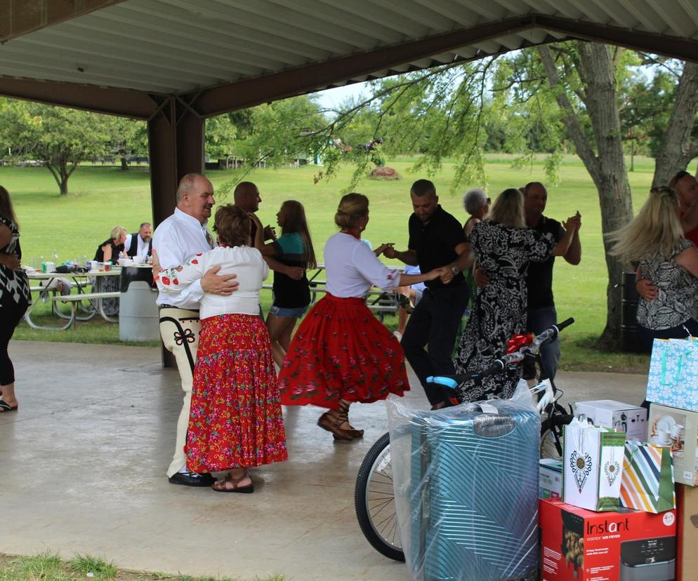 Zębianie zaszaleli na pikniku w Lemont