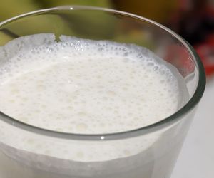 Pomaga lepiej spać i zapobiega przegrzaniu. Ten napój warto wypić na noc