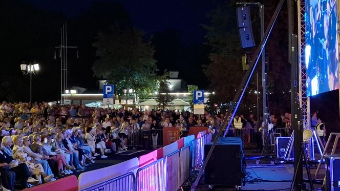 Największe przeboje z lat 70. i 80. rozbrzmiały w Kaliszu. Za nami Święto Rzeki Prosny