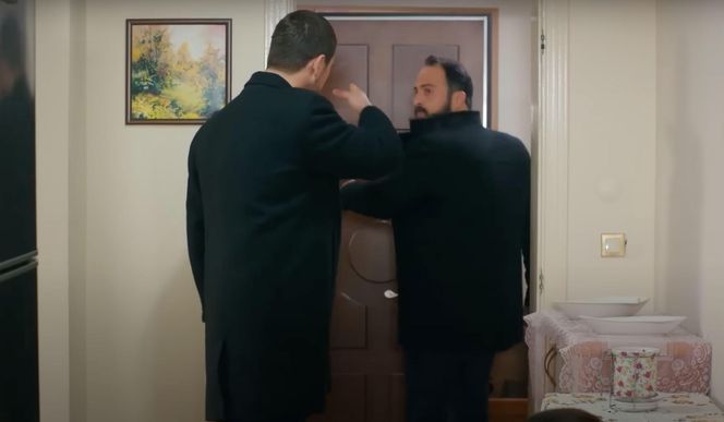 W domu Bulenta dochodzi do awantury, a Cavidan odnajduje Silę i, zachwycona bogactwem Kuzeya, próbuje zeswatać go z córką.