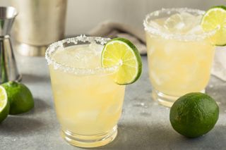 Bez procentów i bólu głowy. Tommy's Margarita 0.0% to orzeźwiający drink na każdą okazję 