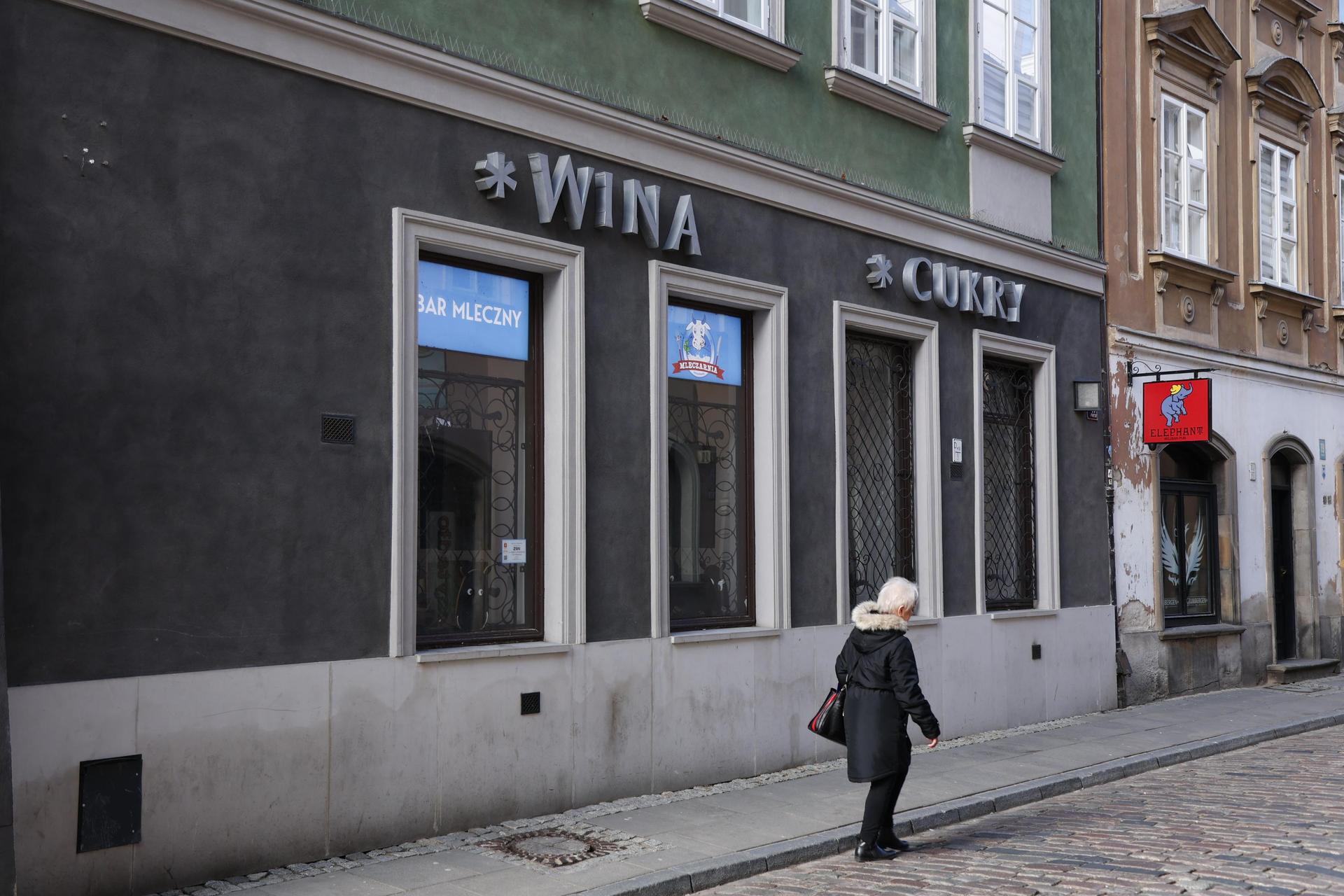 Warszawskie neony z PRL-u - zobacz zdjęcia iluminacji i sprawdź, gdzie je znaleźć