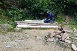 Akcja na Jeziorze Solińskim. Szukali go policjanci i nurkowie, 49-latek był ZASKOCZONY [FOTO]