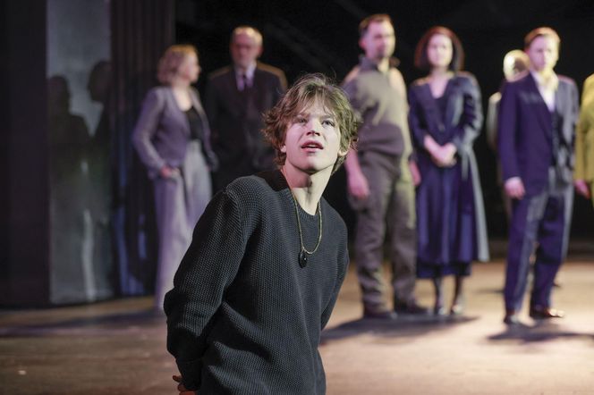 Jan Englert może zacierać ręce. "Hamlet" wyprzedany do końca sezonu