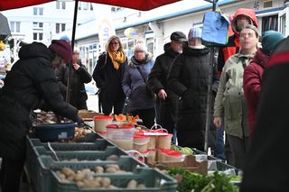Pani Marszałek zrobiła świąteczne zakupy.