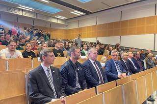 Polski astronauta w Łodzi! Sławosz Uznański spotkał się ze studentami Politechniki Łódzkiej