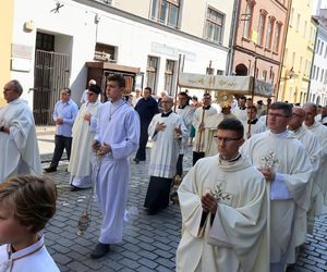 Boże Ciało w Toruniu: Szczegóły procesji na starówce