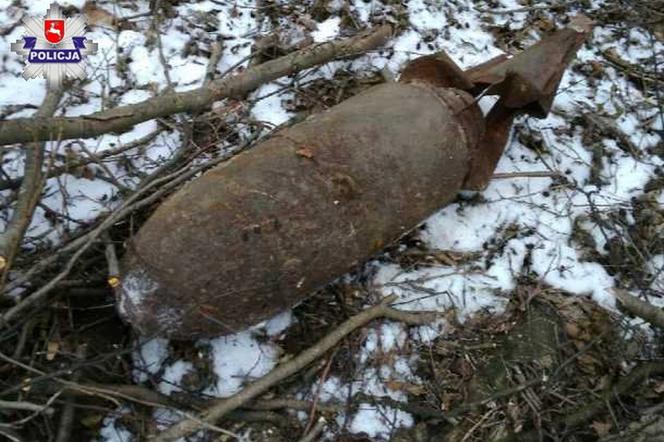 Ogromny niewybuch w puławskim lesie! To bomba lotnicza z czasów wojny