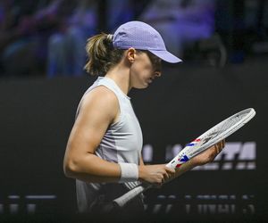 Iga Światek mecz z Jeleną Rybakiną