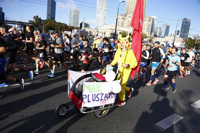 Uczestnicy 46. edycji Nationale-Nederlanden Maratonu Warszawskiego