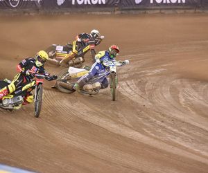 PRES Grupa Deweloperska Toruń - Betard Sparta Wrocław, zdjęcia kibiców i zawodników z Motoareny