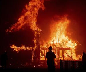 Mieszkańcy północnej Kalifornii dostali nakaz ewakuacji. Wszystko przez potężne pożary