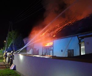 Nocny pożar w powiecie gliwickim. Ewakuowano mieszkańców
