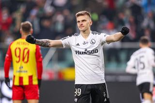 Sensacja w stolicy! Legia nie dała rady Puszczy. Maciej Rosołek uratował punkt ekipie wicemistrza Polski [WIDEO]