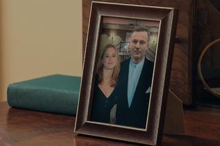 M jak miłość odc. 1695. Zdjęcie Julii i Andrzeja Budzyńskiego sprzed lat