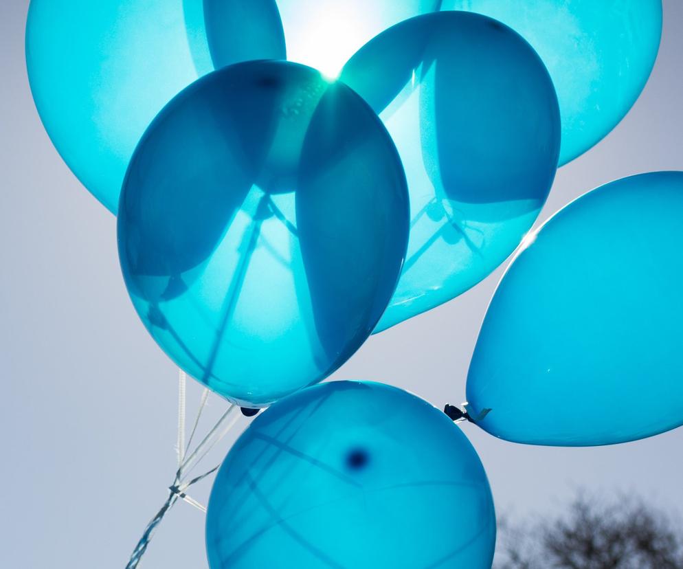 balony niebieskie 