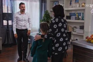 Barwy szczęścia odc. 1968. Piotr (Piotr Jankowski), Ewunia (Gabriela Ziembicka), Elżbieta (Marzena Trybała)