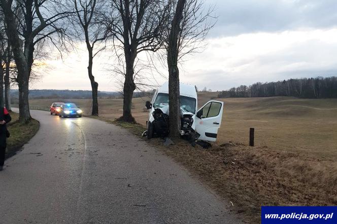 Groźne wypadki na drogach Warmii i Mazur. Są ranni, w tym dziecko