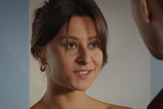 M jak miłość odc. 1706. pacjentka Klaudia (Angelika Smyrgała), Łukasz (Jakub Józefowicz) 