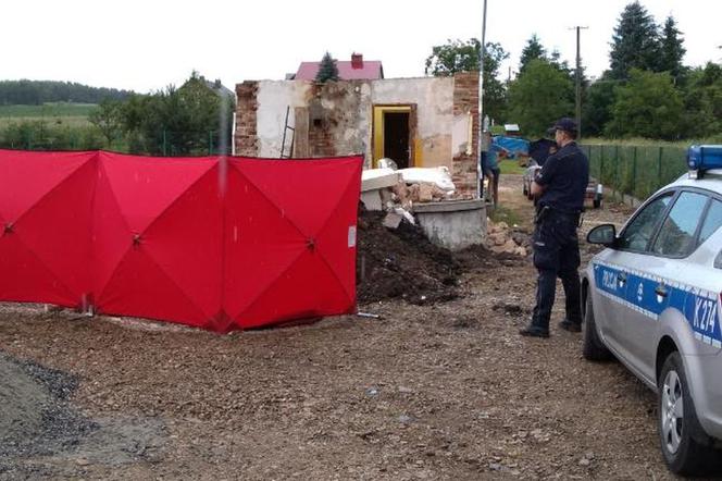 Ściana runęła na mężczyznę, zginął na miejscu