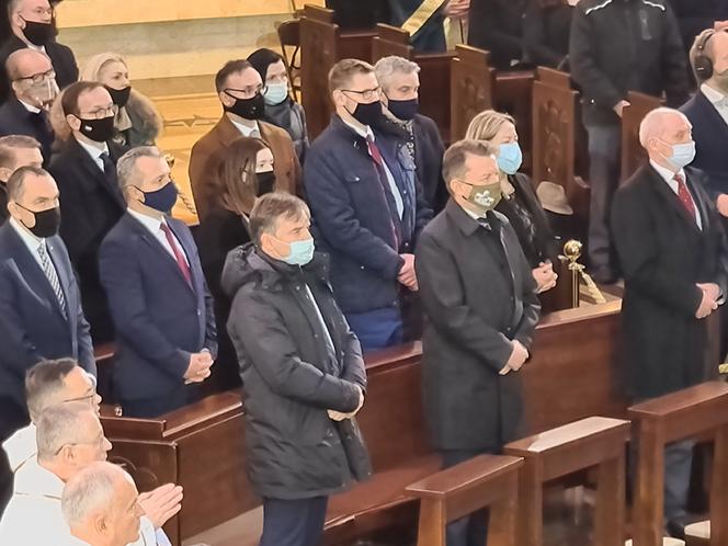 Rydzyk skarży się na 29. urodzinach Radia Maryja: codziennie sprawdzam czy starcza mi do pierwszego