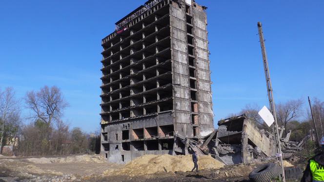 Wyburzanie Szkieletora w Sosnowcu