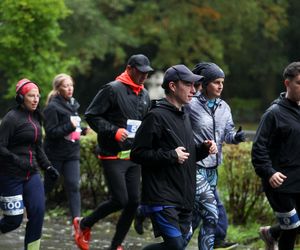 Bieg Bądź aktywny - przegoń raka. 6. edycja w Katowickim Parku Leśnym