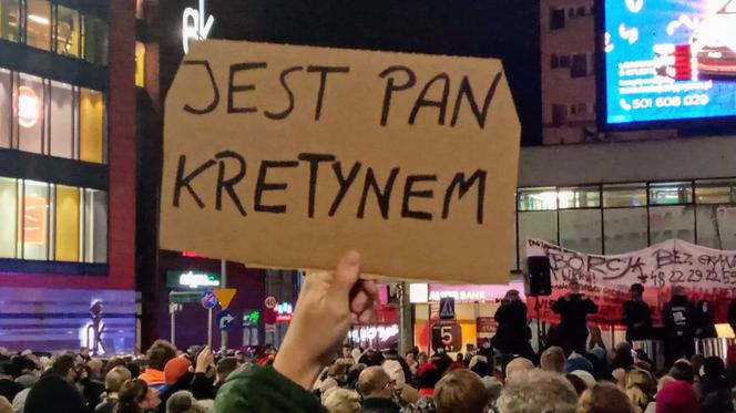 "Ani jednej więcej!". Protest w Szczecinie po śmierci Izy z Pszczyny