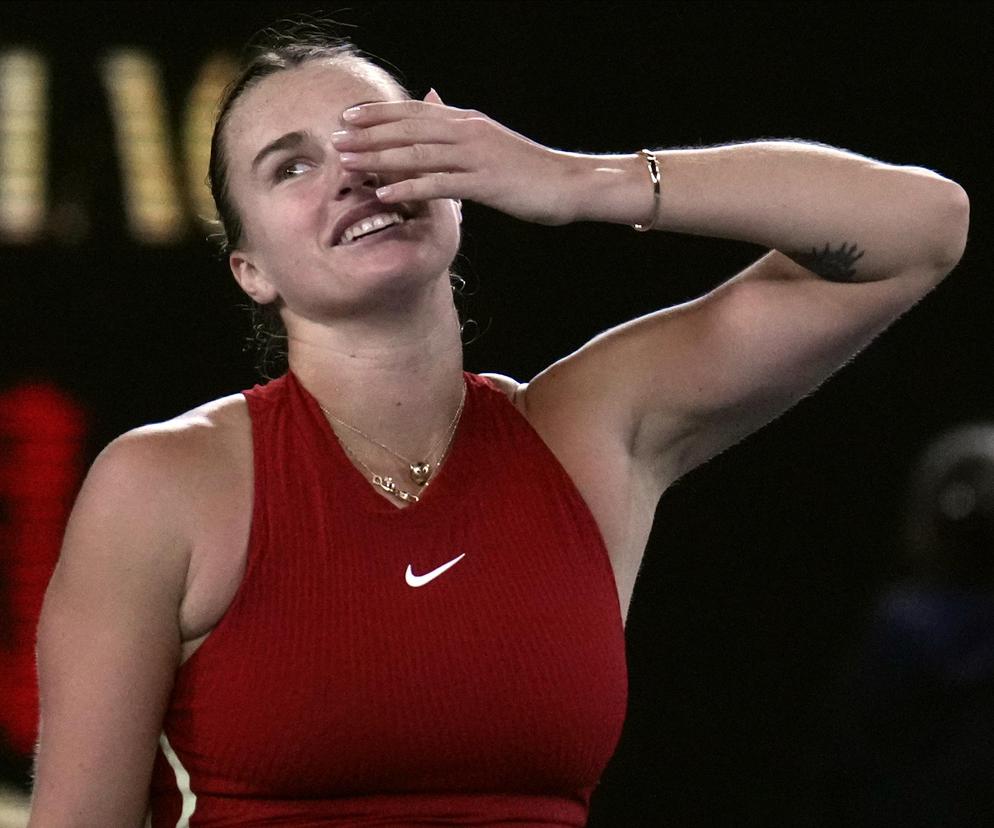 Aryna Sabalenka znów mistrzynią Australian Open! Qinwen Zheng pokonana w jednostronnym finale!