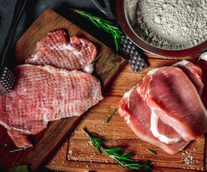 Kotlety zbite ze schabu i karkówki Palce lizać, jak w Kuchennych Rewolucjach [Działdowo, Bar Viola]