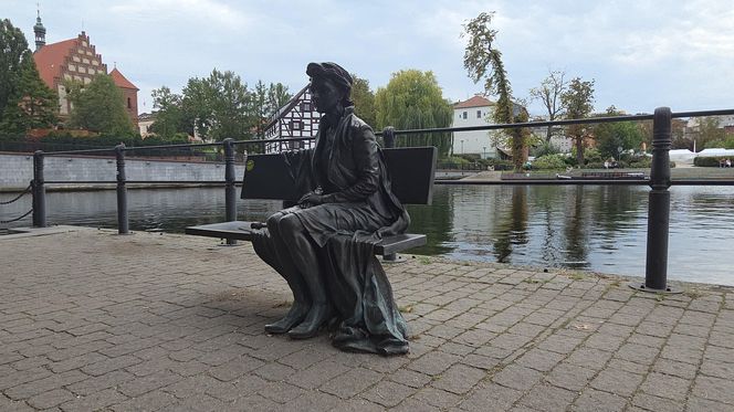 Rzeźby i pomniki, które tworzą Bydgoszcz. Poznaj symbole miasta