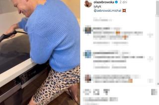 Michał Żebrowski pląsa po domu w parterkowej spódnicy