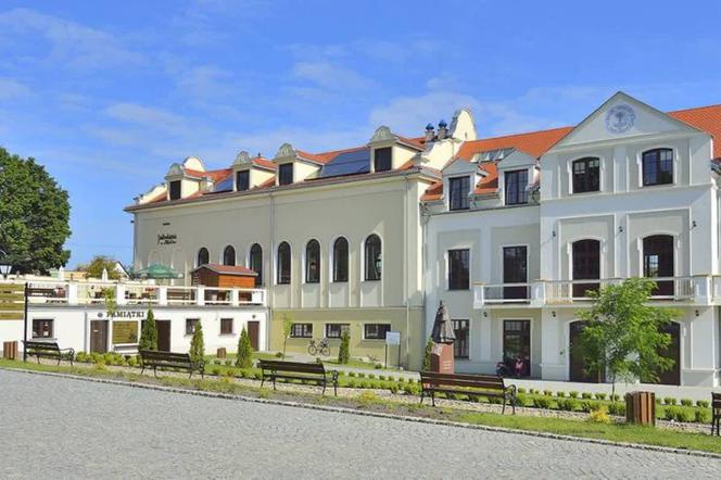 Lubelskie - Dom Pielgrzyma w Kodniu odbudowany po pożarze