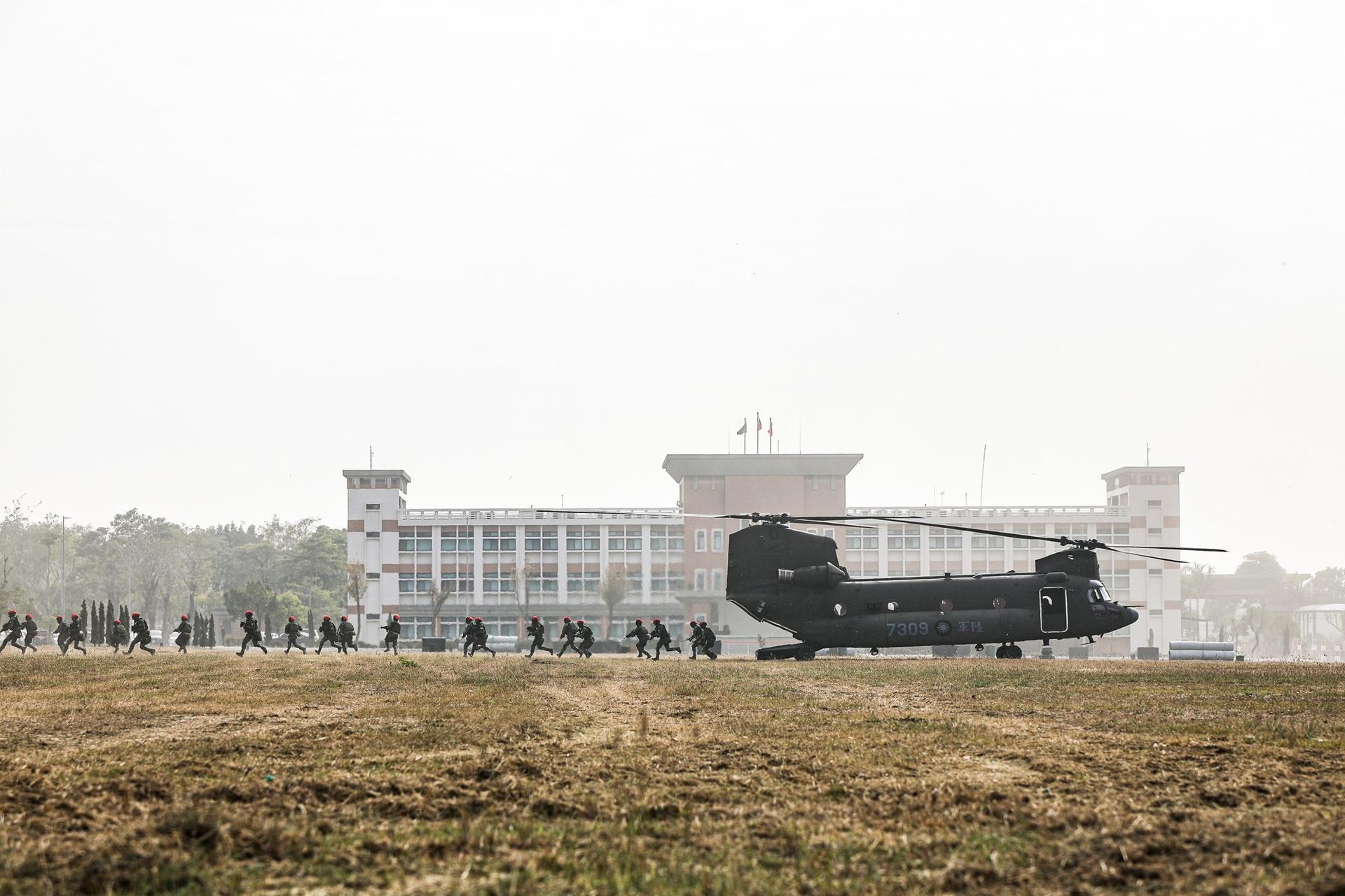 Tajwański śmigłowiec CH-47 Chinook