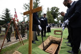 Po 80 latach doczekał się godnego pochówku. „Sosna” spoczął wśród żołnierzy niezłomnych w Bydgoszczy