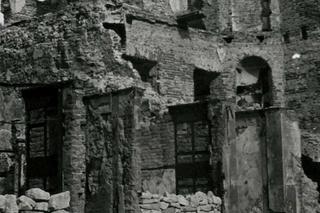 Ruiny kamienicy przy ul. Bramowej