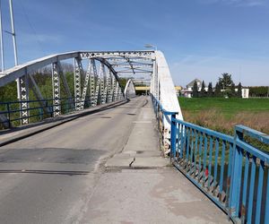 Grzegorz został z premedytacja zepchnięty z mostu. Zginął na miejscu. Sprawcy stanęli przed sądem