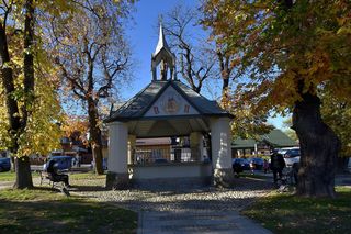 Małopolski kurort w górach wyróżnia się ciszą i spokojem. Tanie noclegi bez tłumów turystów