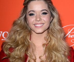 Sasha Pieterse jako Alison