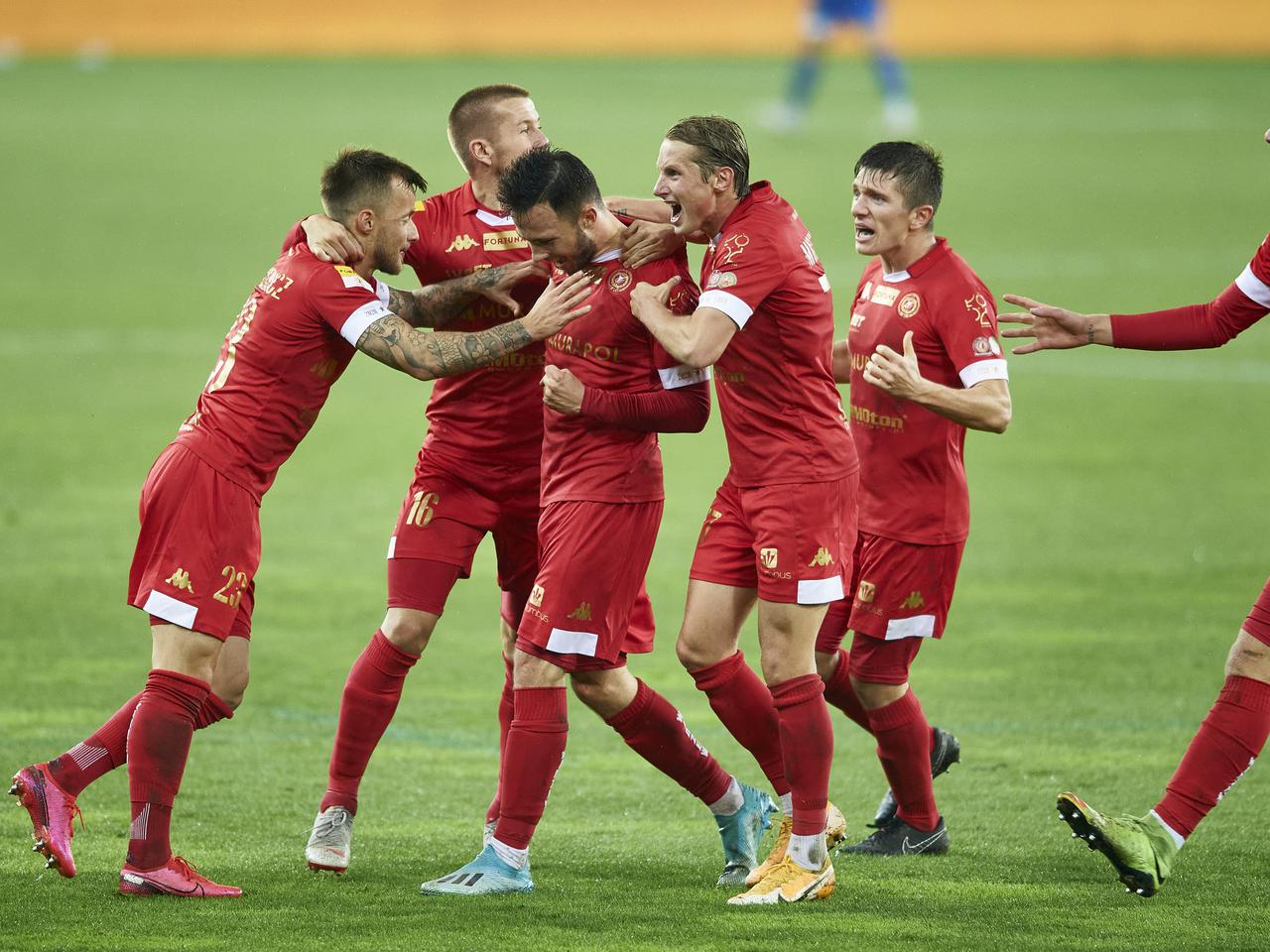 Podliczono przychody klubów I ligi. Widzew Łódź bezkonkurencyjny