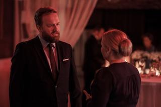 	Przyjaciółki 21 sezon odc. 243. Anka (Magdalena Stużyńska), Paweł (Bartek Kasprzykowski)