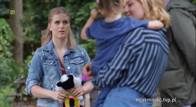 M jak miłość odcinek 1392, Natalka (Marcjanna Lelek), Ula (Iga Krefft), Bartek (Arkadiusz Smoleński), Hania (Maja Marczak)