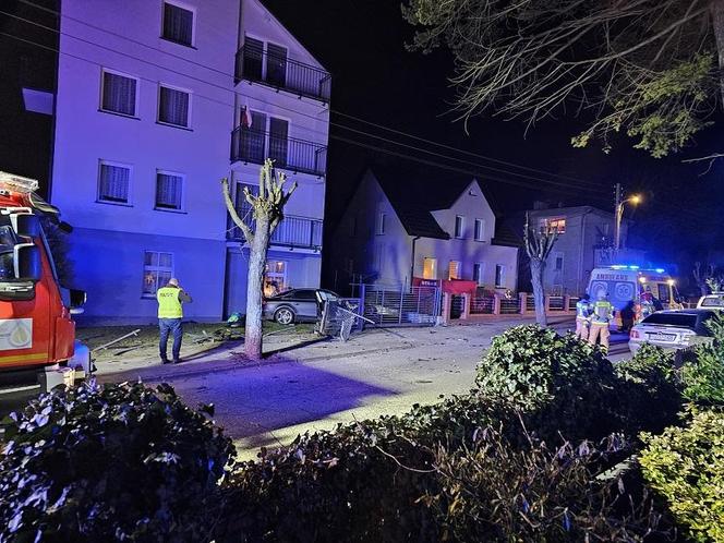 Wypadek śmiertelny w Międzyzdrojach. Nie żyją trzy osoby, w tym 7-letnie dziecko