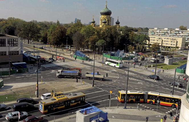 Metro w Warszawie miało wyglądać zupełnie inaczej. Wizualizacje i archiwalne projekty z lat 50.