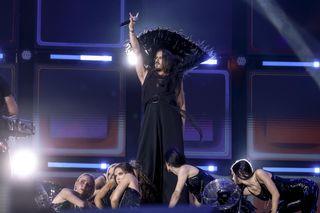 Michał Szpak chce łączyć ojcostwo z karierą w show-biznesie. Marzenia są silniejsze niż hejt