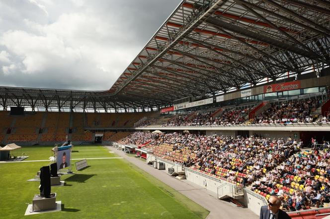 Kongres Świadków Jehowy 2024 na Stadionie Miejskim w Białymstoku