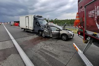 Tragiczny wypadek na S17. 92-latek zatrzymał się na środku drogi i wyszedł z auta