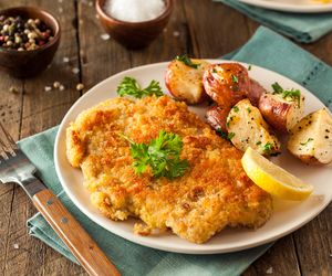 Idealne kotlety schabowe: kruche i soczyste. Prosty sposób na zawsze udany obiad